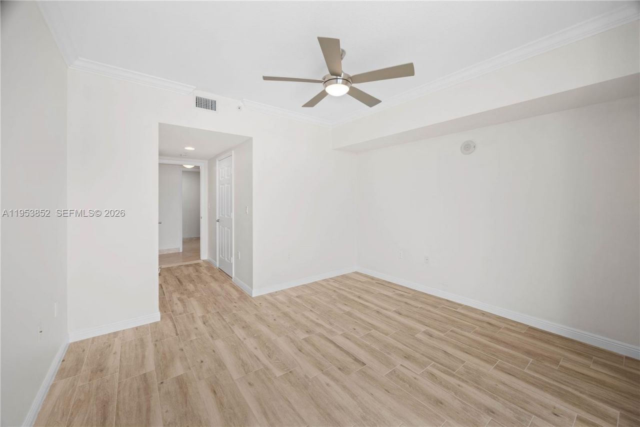 1745 E Hallandale Beach Blvd, Unit PH03W, Hallandale Beach, FL 33009 Photo