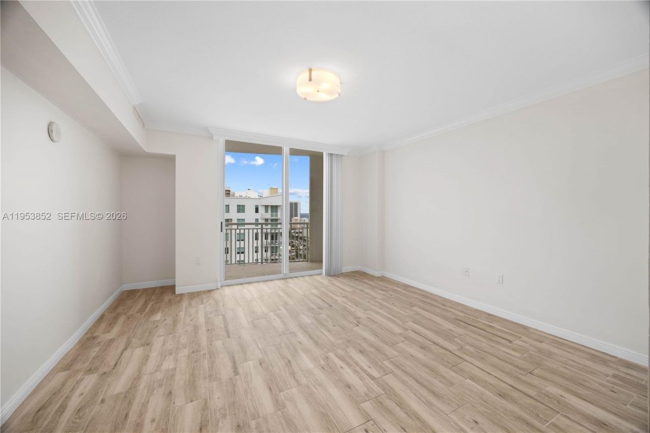 1745 E Hallandale Beach Blvd, Unit PH03W, Hallandale Beach, FL 33009 Photo