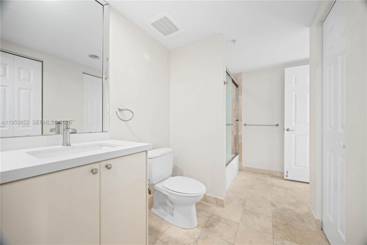 1745 E Hallandale Beach Blvd, Unit PH03W, Hallandale Beach, FL 33009 Photo