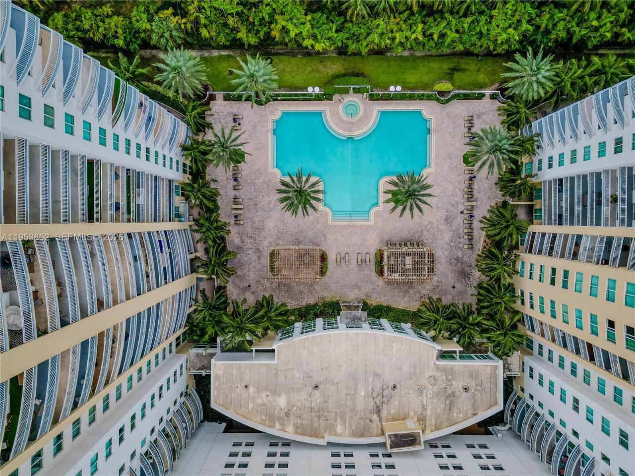 1745 E Hallandale Beach Blvd, Unit PH03W, Hallandale Beach, FL 33009 Photo