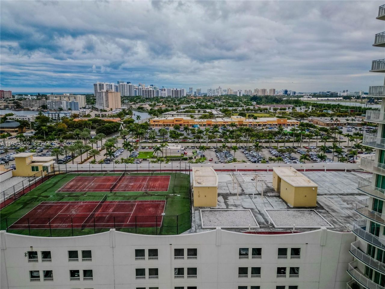 1745 E Hallandale Beach Blvd, Unit PH03W, Hallandale Beach, FL 33009 Photo
