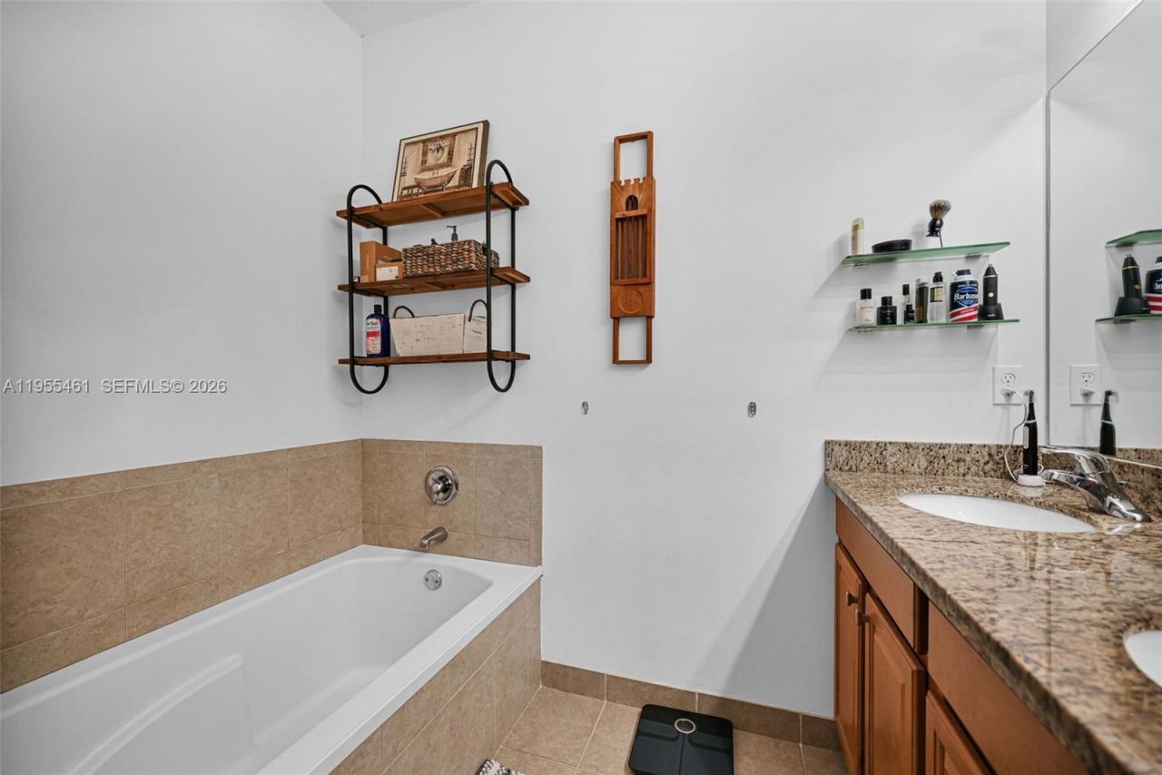 2666 SW 118th Rd, Miramar, FL 33025 Photo