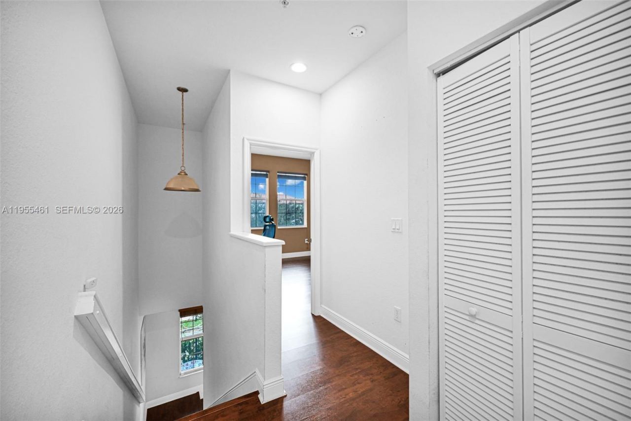 2666 SW 118th Rd, Miramar, FL 33025 Photo