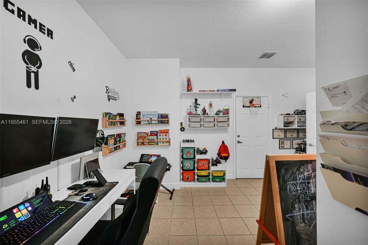 2666 SW 118th Rd, Miramar, FL 33025 Photo