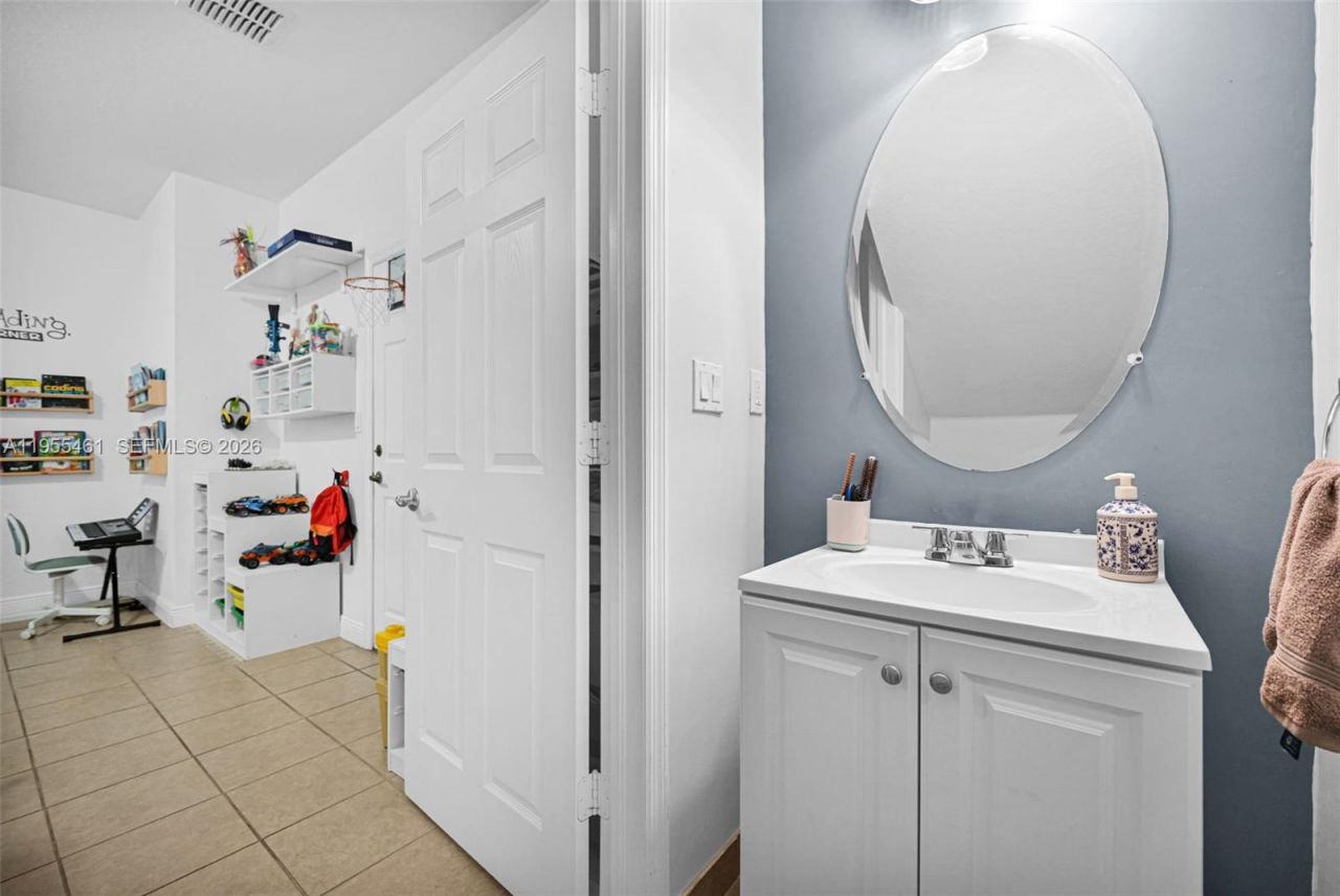 2666 SW 118th Rd, Miramar, FL 33025 Photo