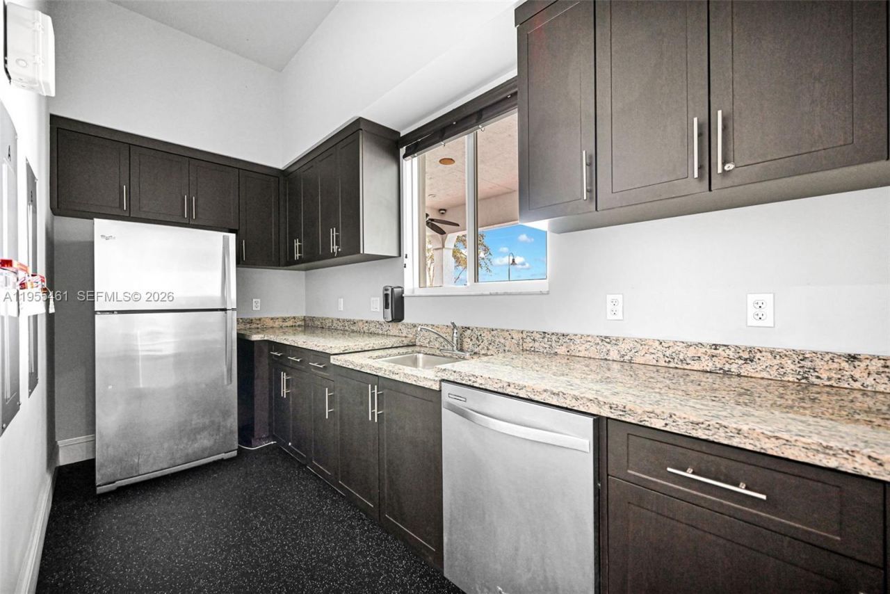 2666 SW 118th Rd, Miramar, FL 33025 Photo