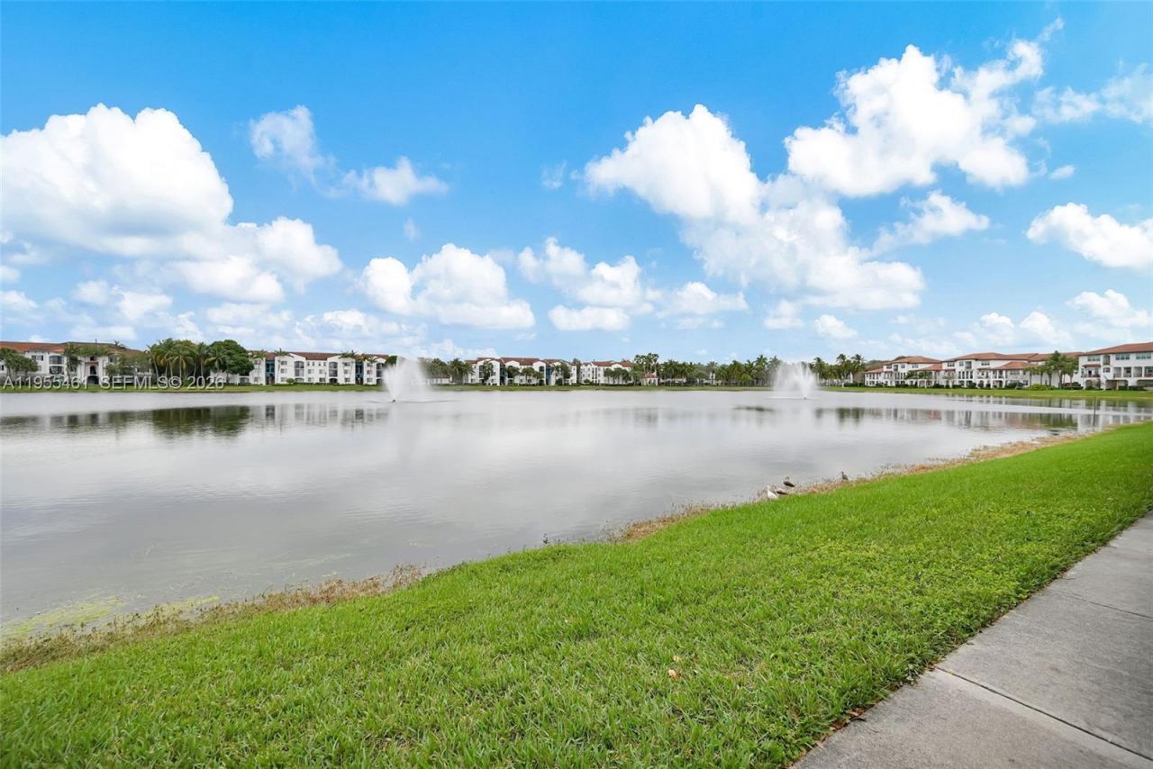 2666 SW 118th Rd, Miramar, FL 33025 Photo