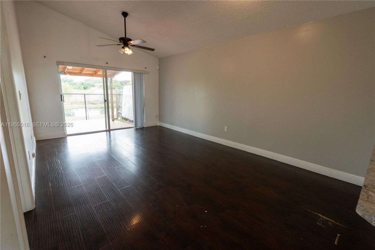 9936 W Daffodil Ln , Miramar, FL 33025 Photo