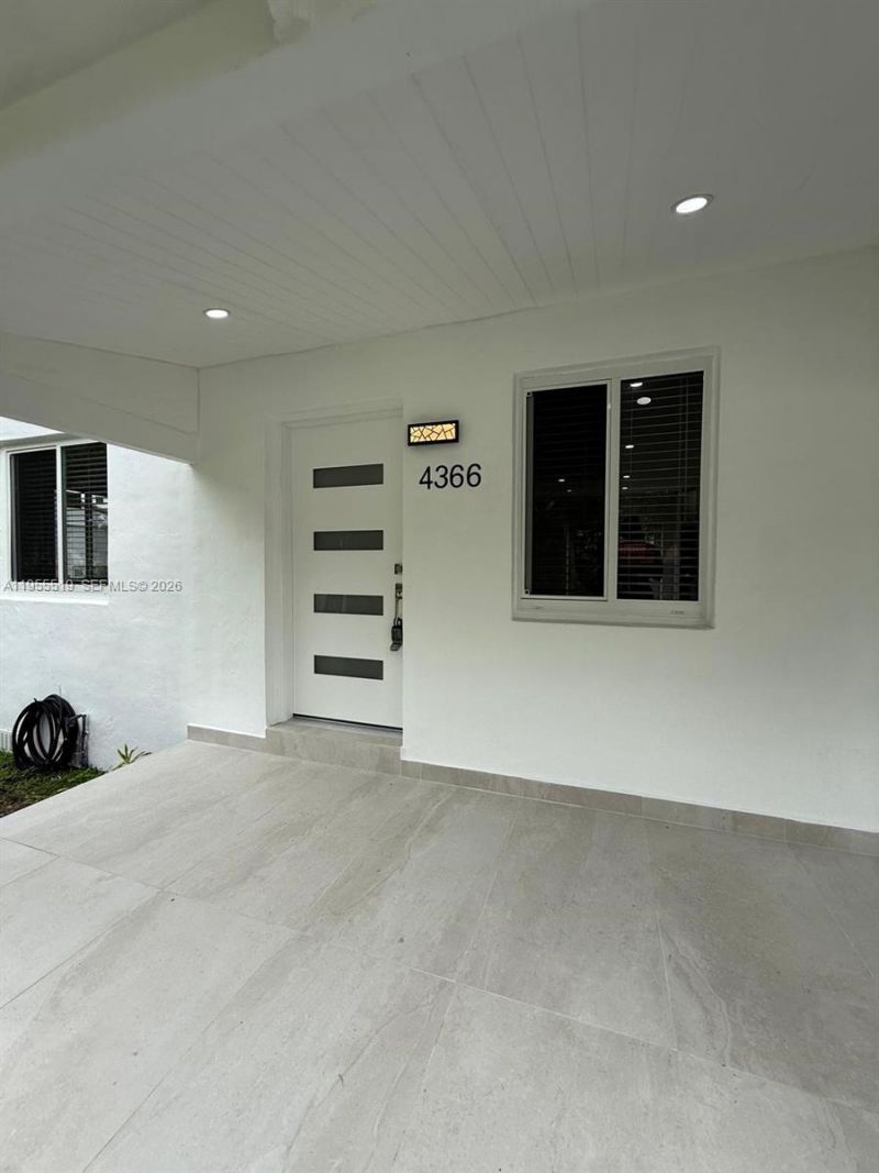 4366 SW 5th Ter , Miami, FL 33134 Photo