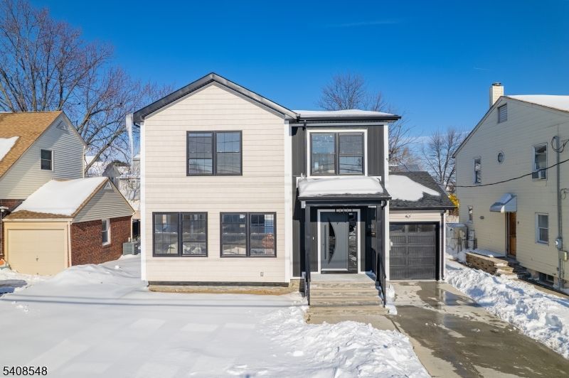 131 Palsa Ave, Elmwood Park, NJ 07407 Main Photo