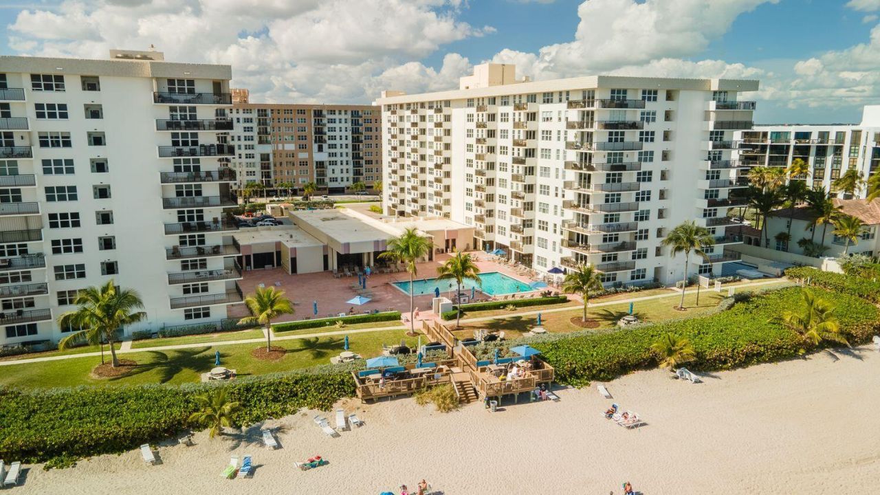1149 Hillsboro Mile, Unit 1008, Hillsboro Beach, FL 33062 Photo