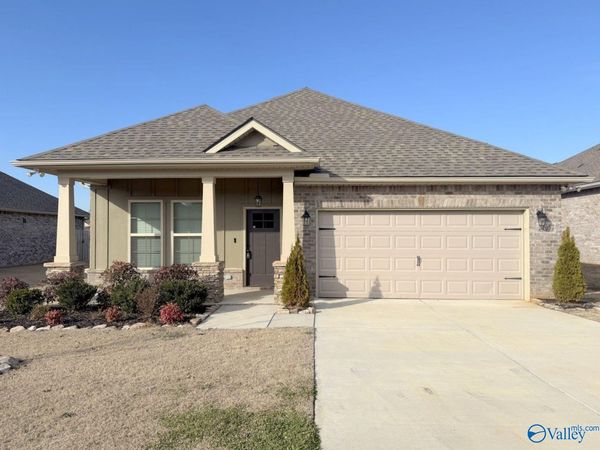 24057 Quints Drive, Athens, AL 35613