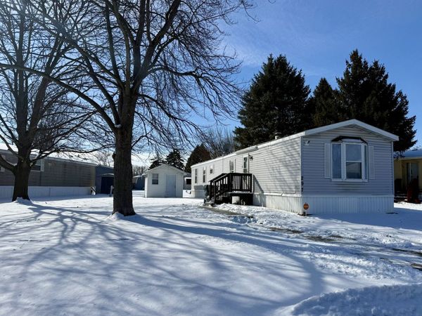 297 Pattie Lane, Lynwood, IL 60411