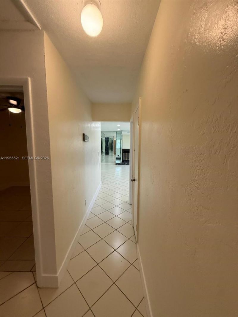 1270 North Dr, Miami, FL 33179 Photo