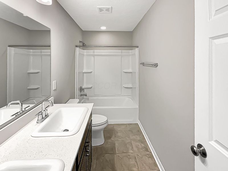 24 Erin Hills Road, Commercial Point, OH 43116 Photo 15