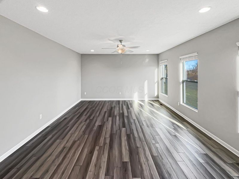 24 Erin Hills Road, Commercial Point, OH 43116 Photo 3