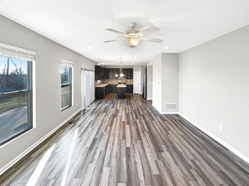 24 Erin Hills Road, Commercial Point, OH 43116 Photo 8