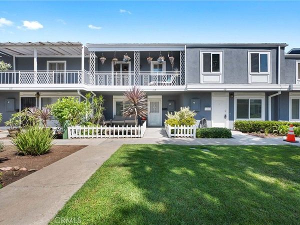 115 Morristown, Costa Mesa, CA 92626