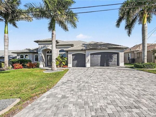 4621 SW 17th PL , CAPE CORAL, FL 33914