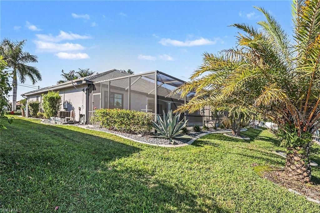 4621 SW 17th Pl , Cape Coral, FL 33914 Photo