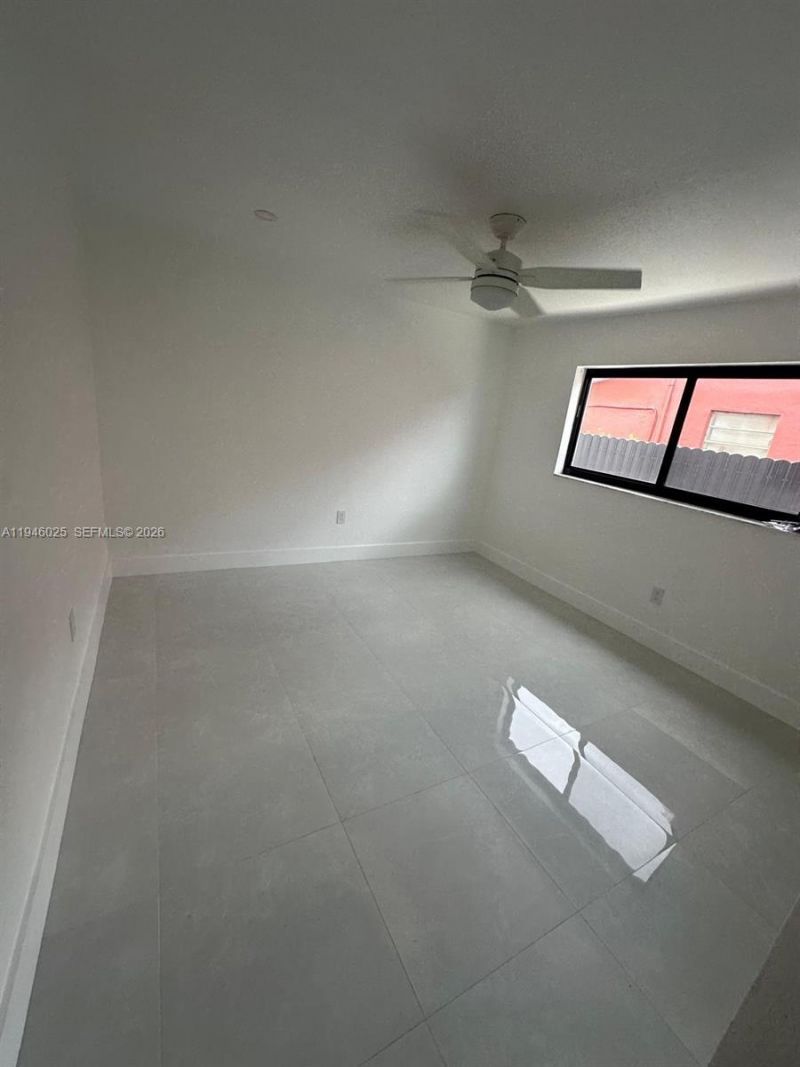 5150 E 9th Ln , Hialeah, FL 33013 Photo