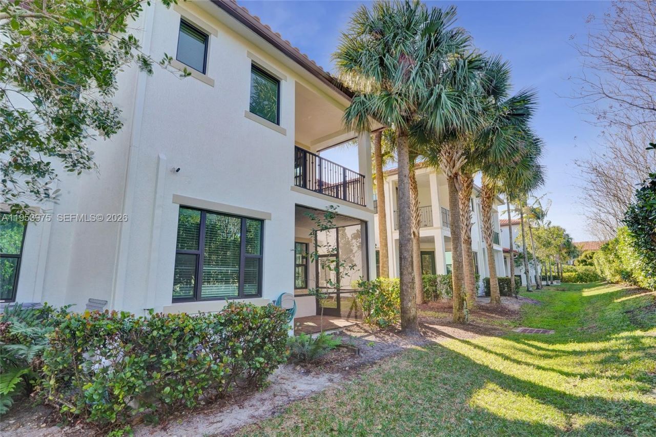 11353 SW 13th St, Pembroke Pines, FL 33025 Photo