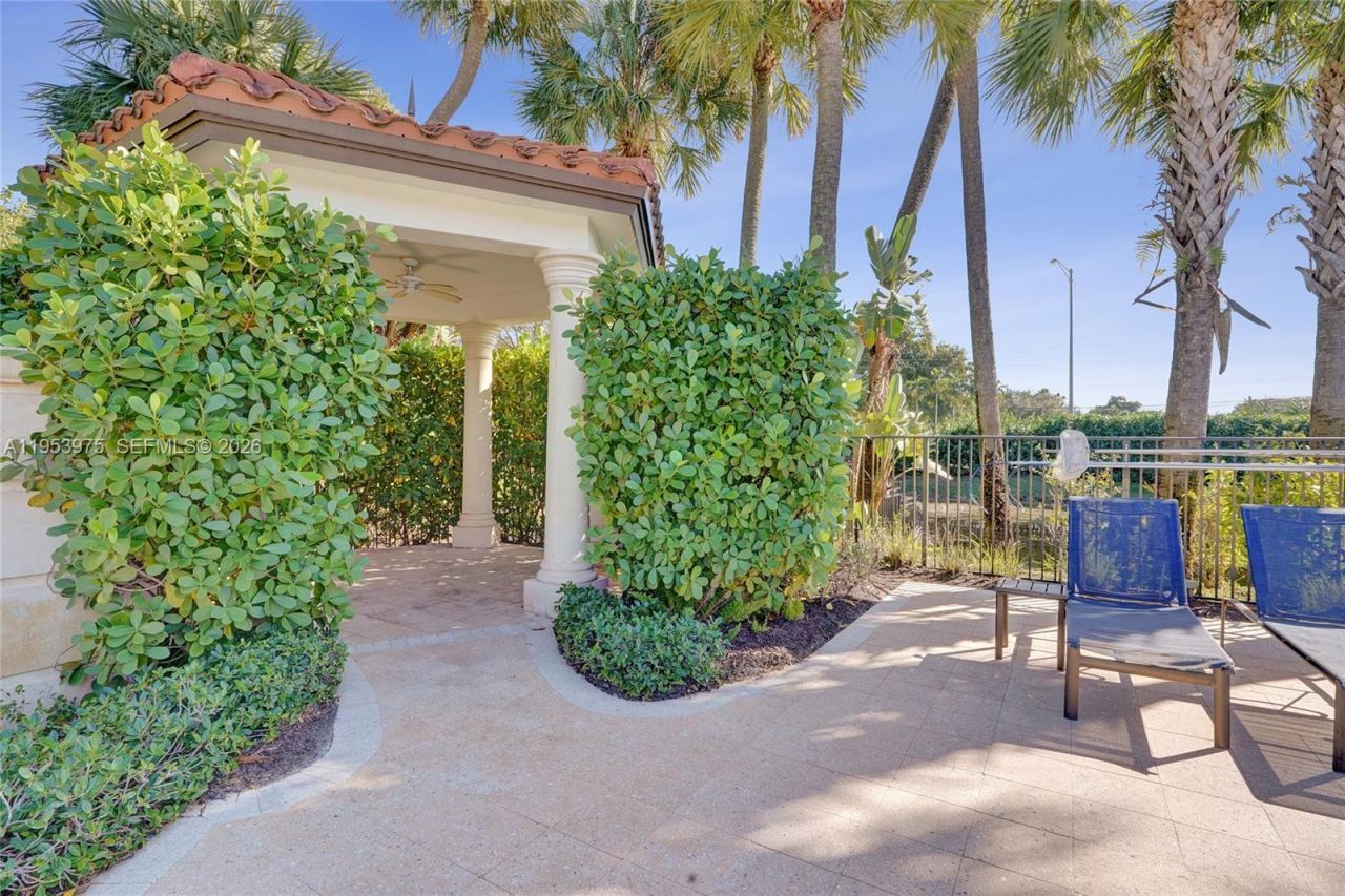 11353 SW 13th St, Pembroke Pines, FL 33025 Photo