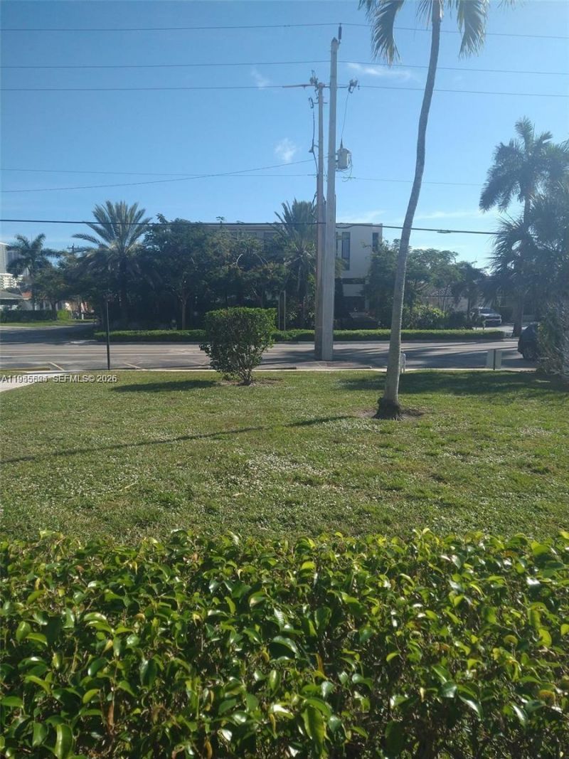 600 Layne Blvd, Unit 118, Hallandale Beach, FL 33009 Photo