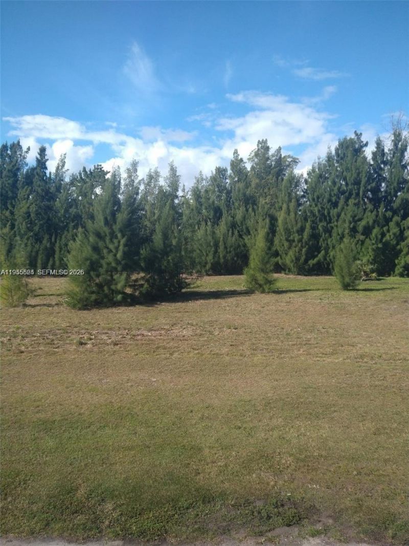 600 Layne Blvd, Unit 118, Hallandale Beach, FL 33009 Photo