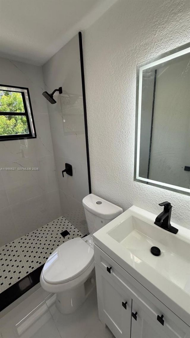 980 NE 146th St , North Miami, FL 33161 Photo