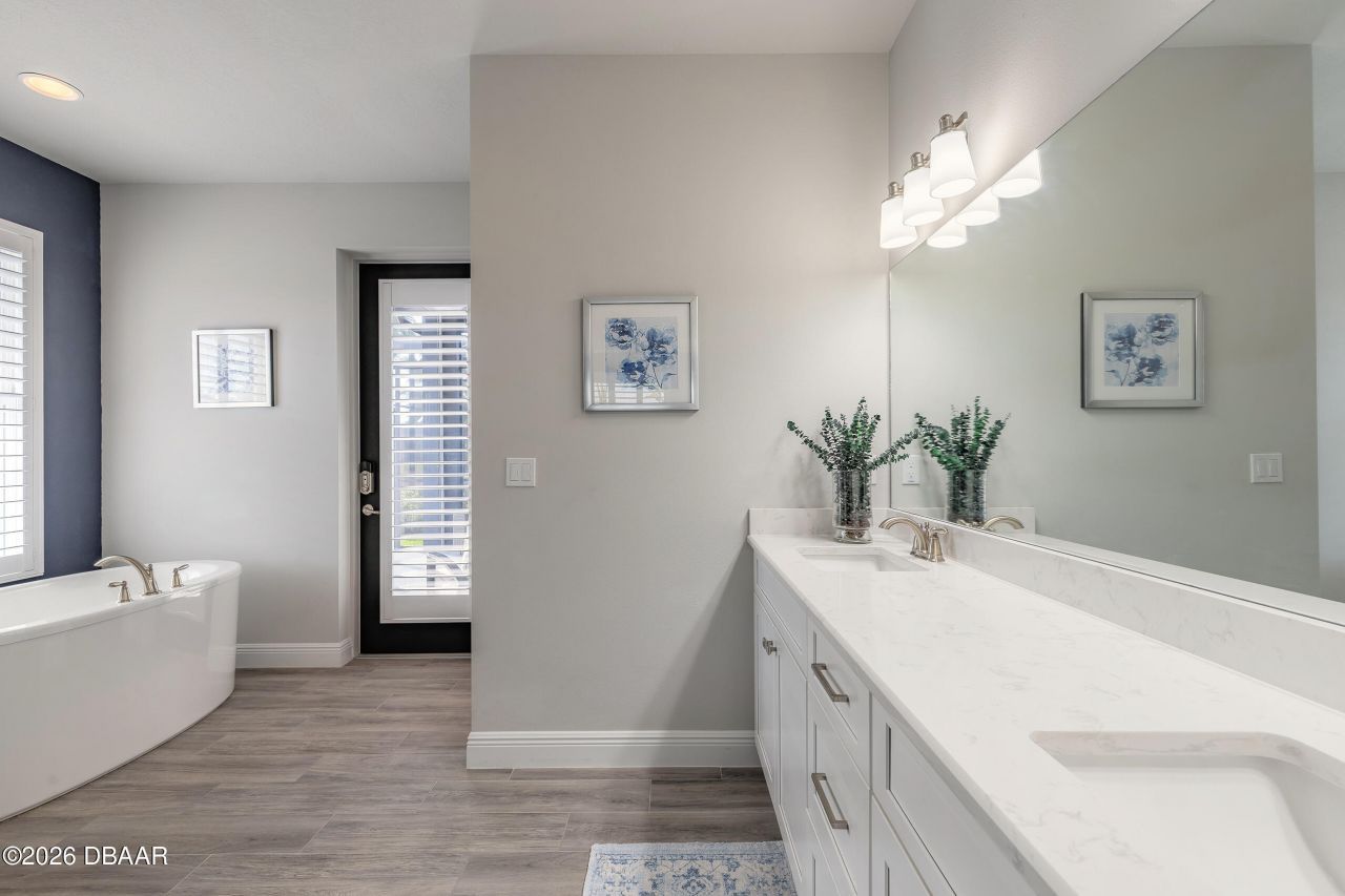 3016 King Palm Drive, New Smyrna Beach, FL 32168 Photo