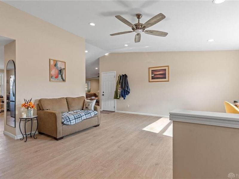 55 Gulfwood Court, Dayton, OH 45458 Photo 6