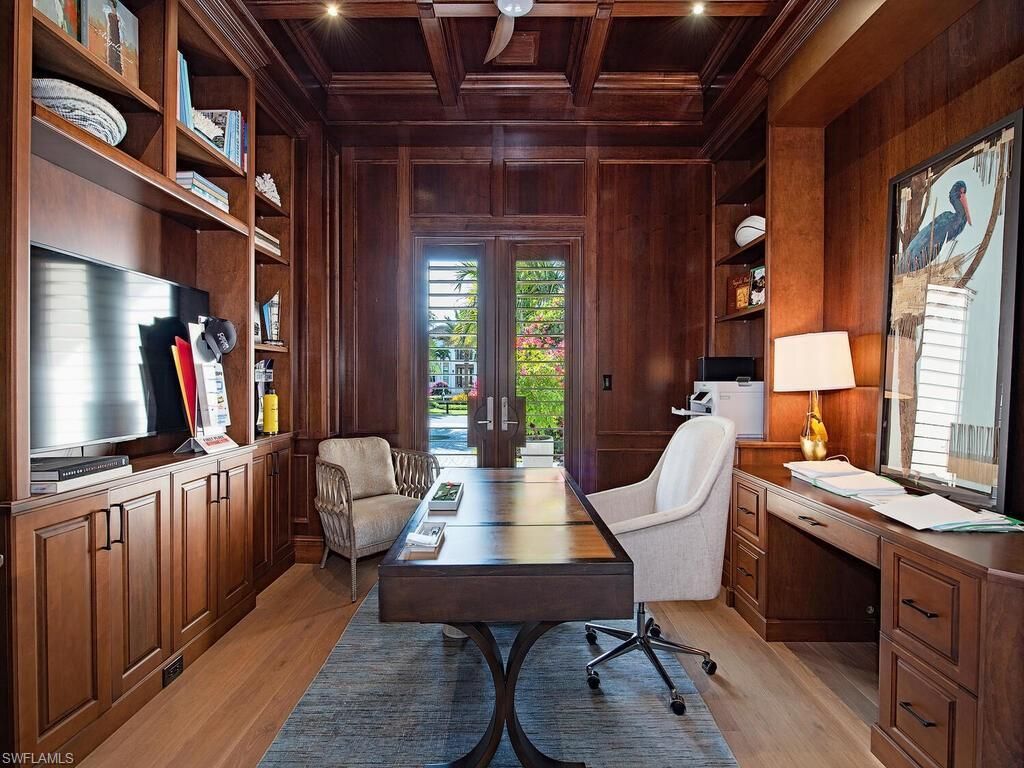 3243 Gin Ln, Naples, FL 34102 Photo