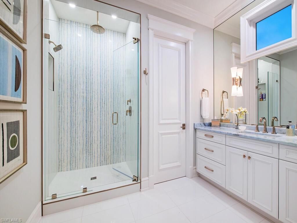 3243 Gin Ln, Naples, FL 34102 Photo