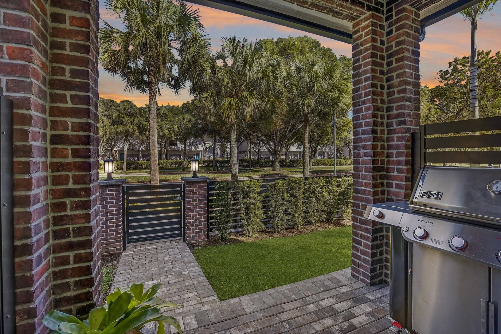 770 NW 82nd Terrace, Plantation, FL 33324 Photo