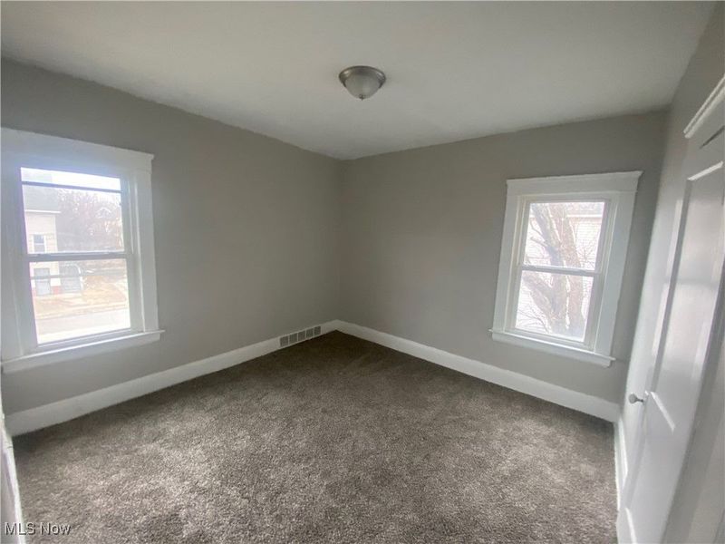 12514 Locke Avenue, Cleveland, OH 44108 Photo 6