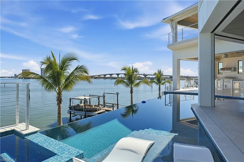 280 Estrellita Dr , Fort Myers Beach, FL 33931 Photo