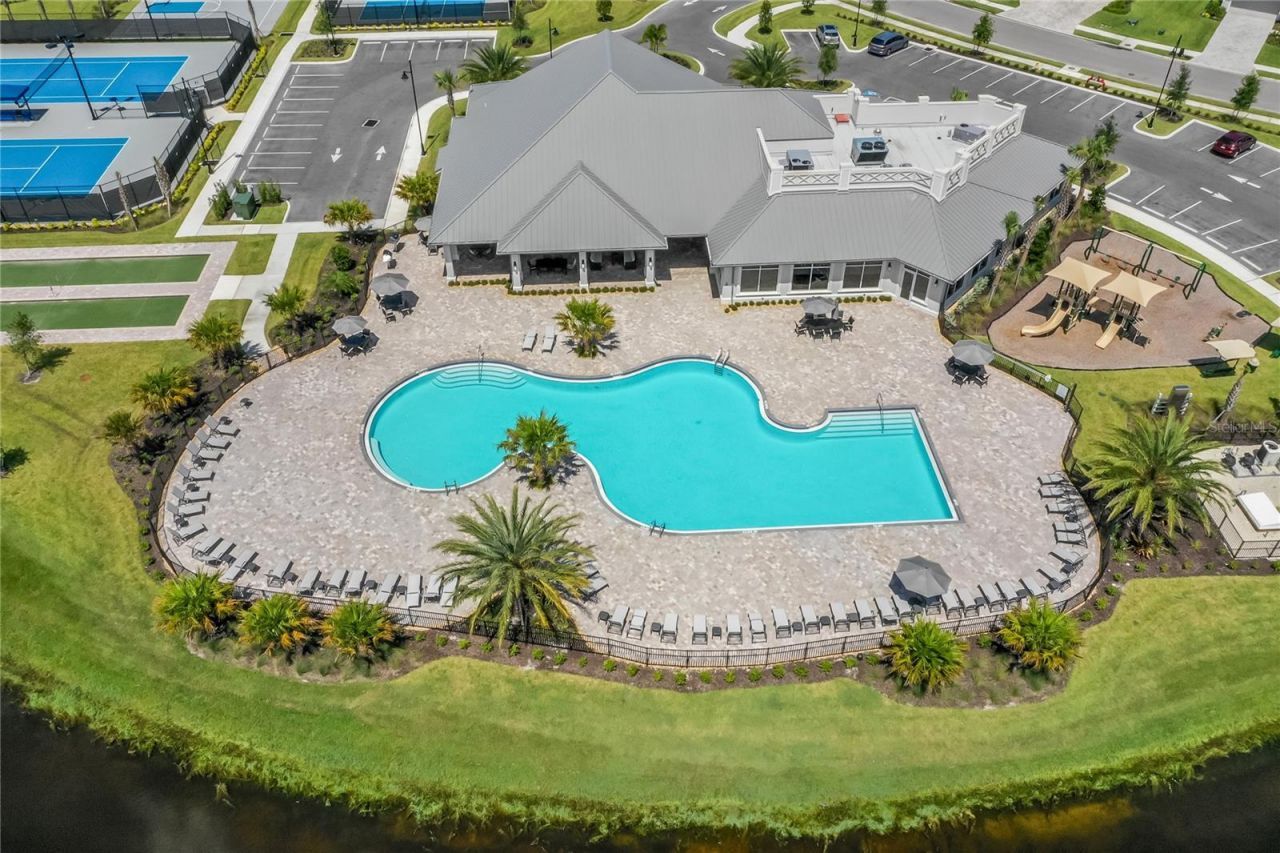 17045 Polo Trl, Lakewood Ranch, FL 34211 Photo