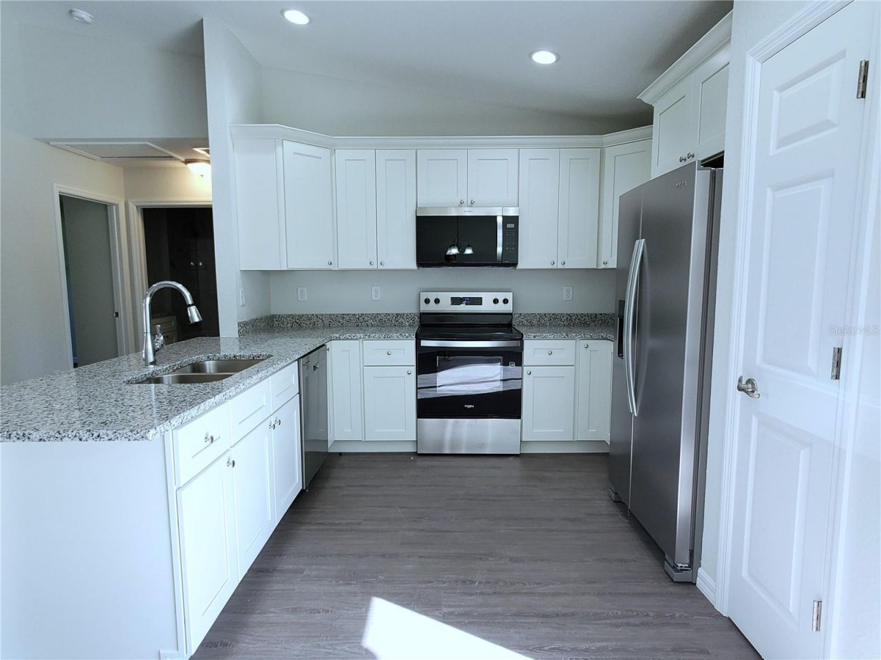 15 Fisher Way Place, Ocklawaha, FL 32179 Photo