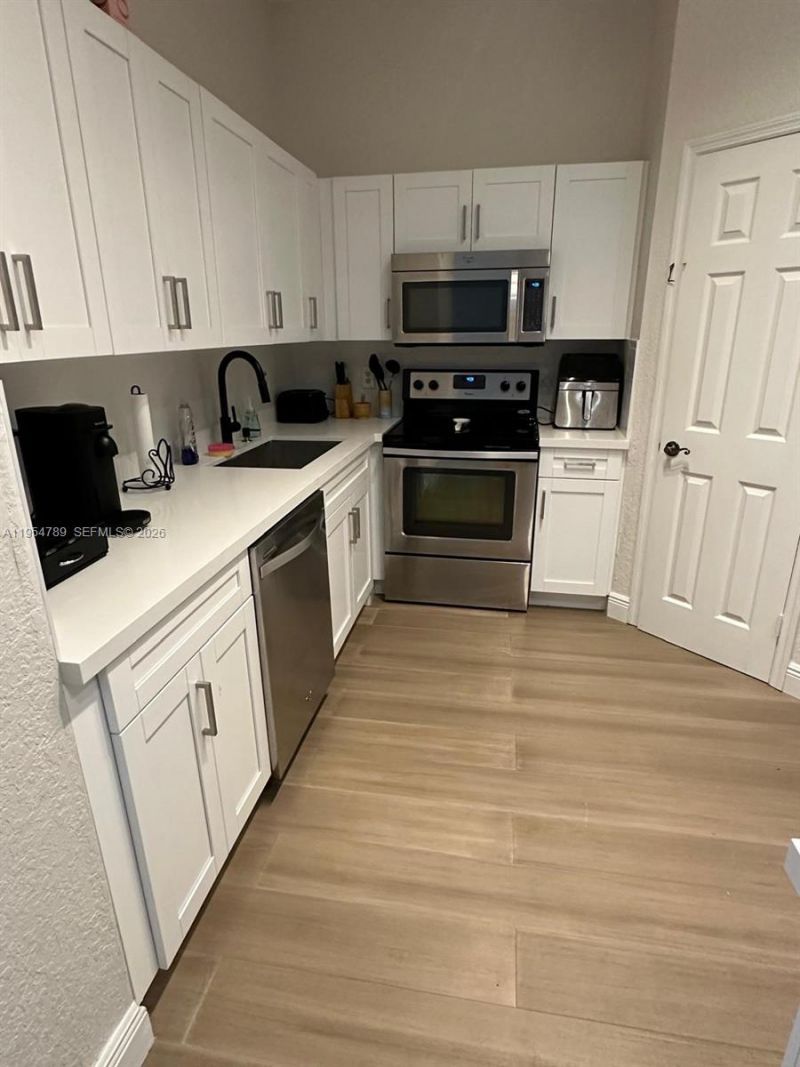 1948 SE 24th Ave , Homestead, FL 33035 Photo