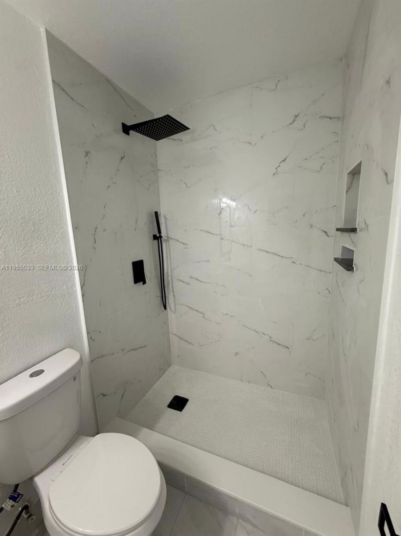 21209 NW 14th Pl, Unit 7-20, Miami Gardens, FL 33169 Photo