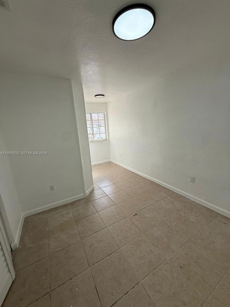 21209 NW 14th Pl, Unit 7-20, Miami Gardens, FL 33169 Photo