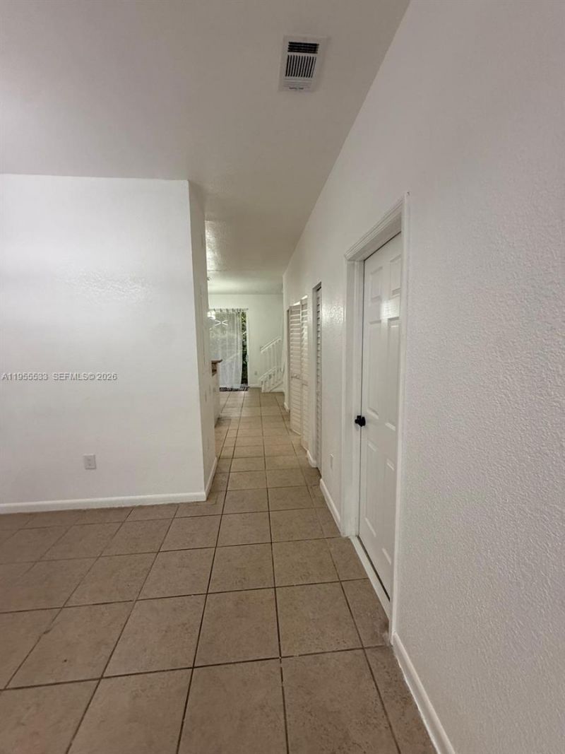 21209 NW 14th Pl, Unit 7-20, Miami Gardens, FL 33169 Photo