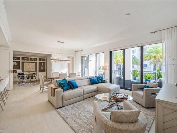 1135 3rd AVE S, Unit 304, NAPLES, FL 34102