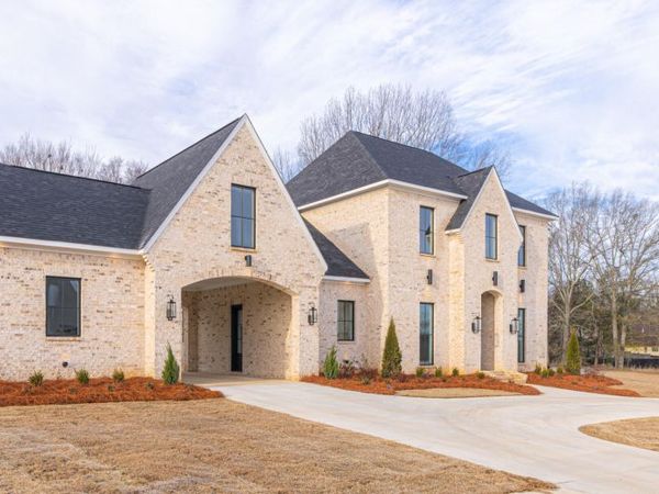 197 Welchshire Drive, Madison, MS 39110