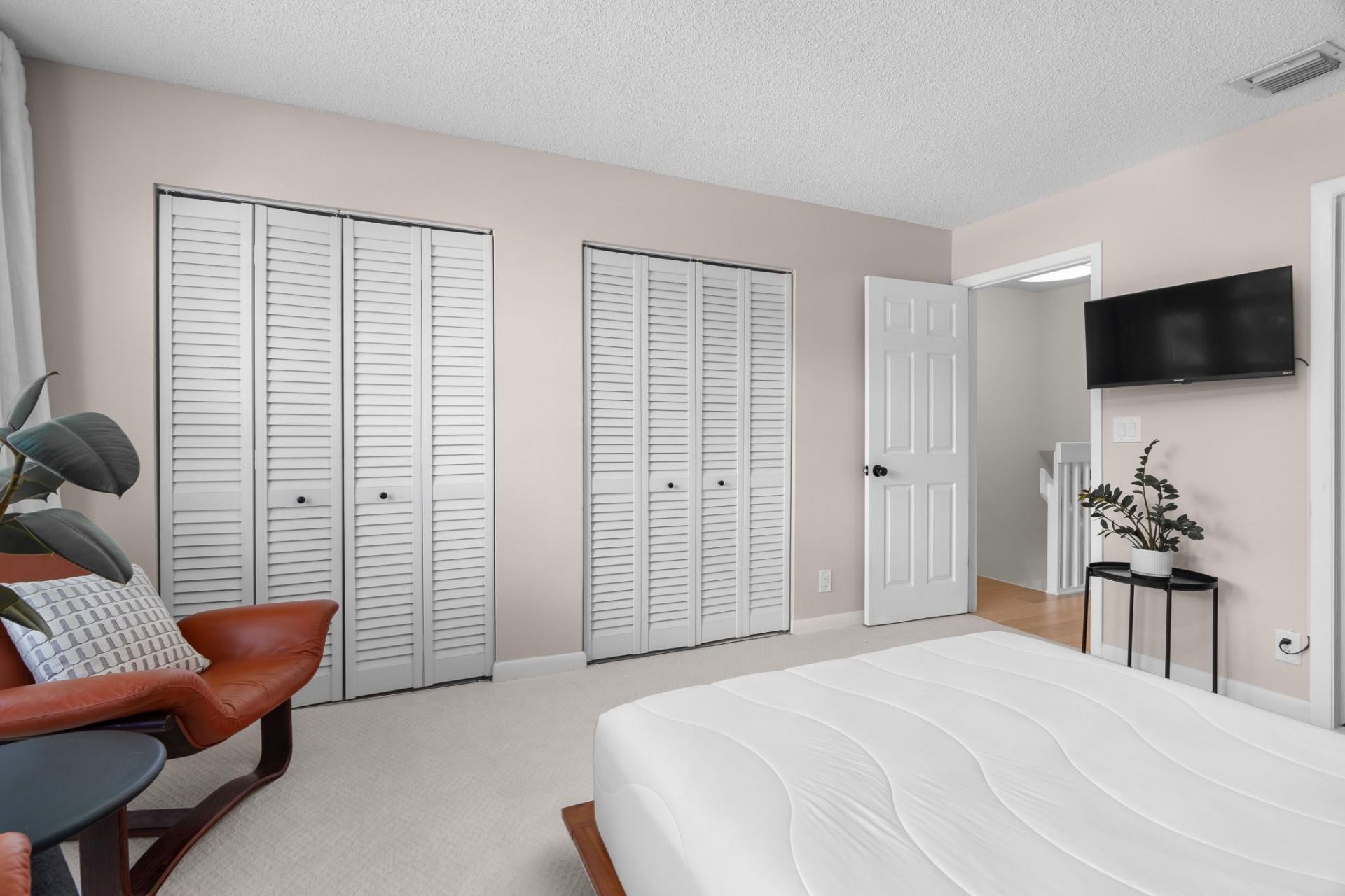 1321 Bayview Drive, Unit 4, Fort Lauderdale, FL 33304 Photo