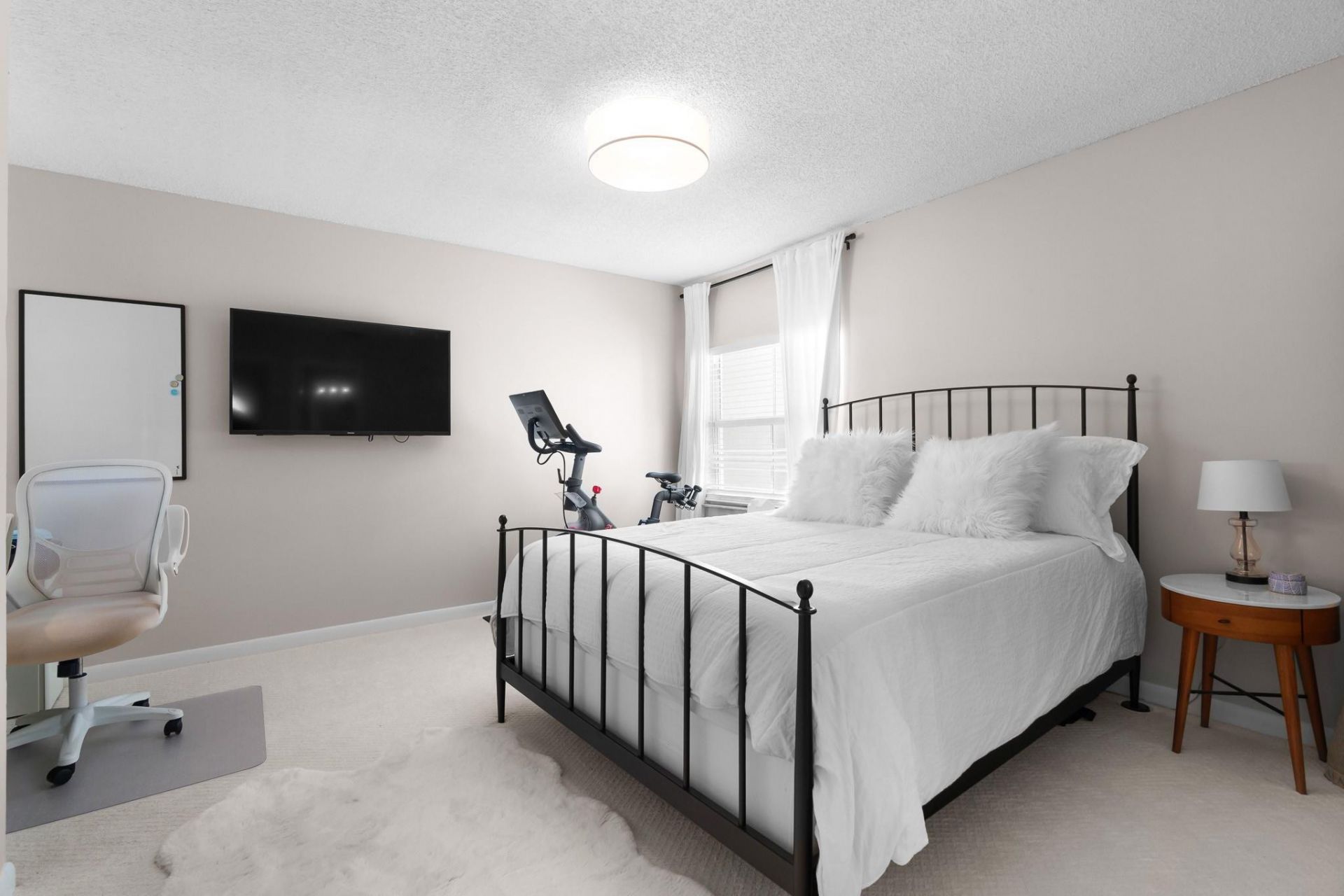 1321 Bayview Drive, Unit 4, Fort Lauderdale, FL 33304 Photo