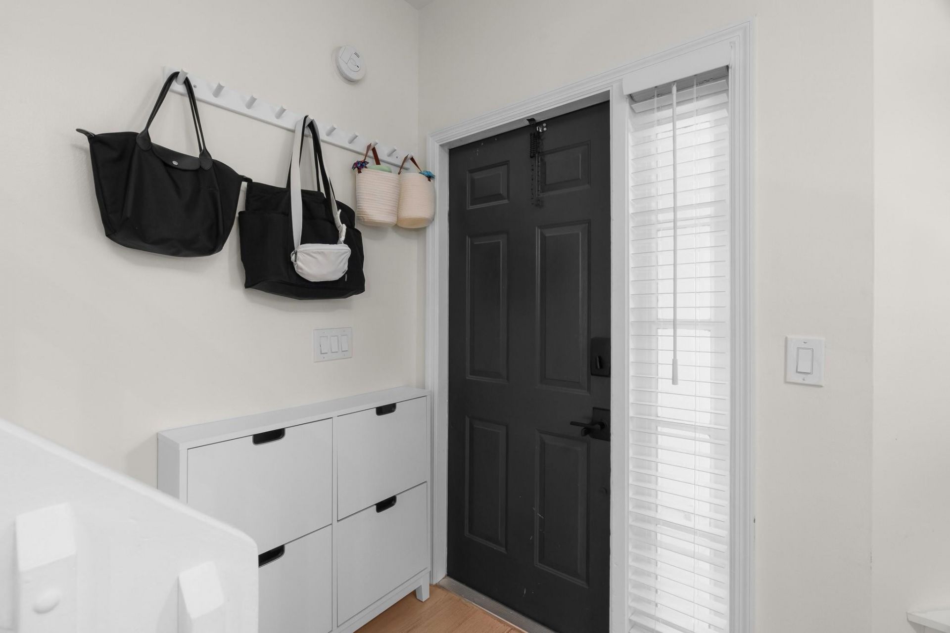 1321 Bayview Drive, Unit 4, Fort Lauderdale, FL 33304 Photo