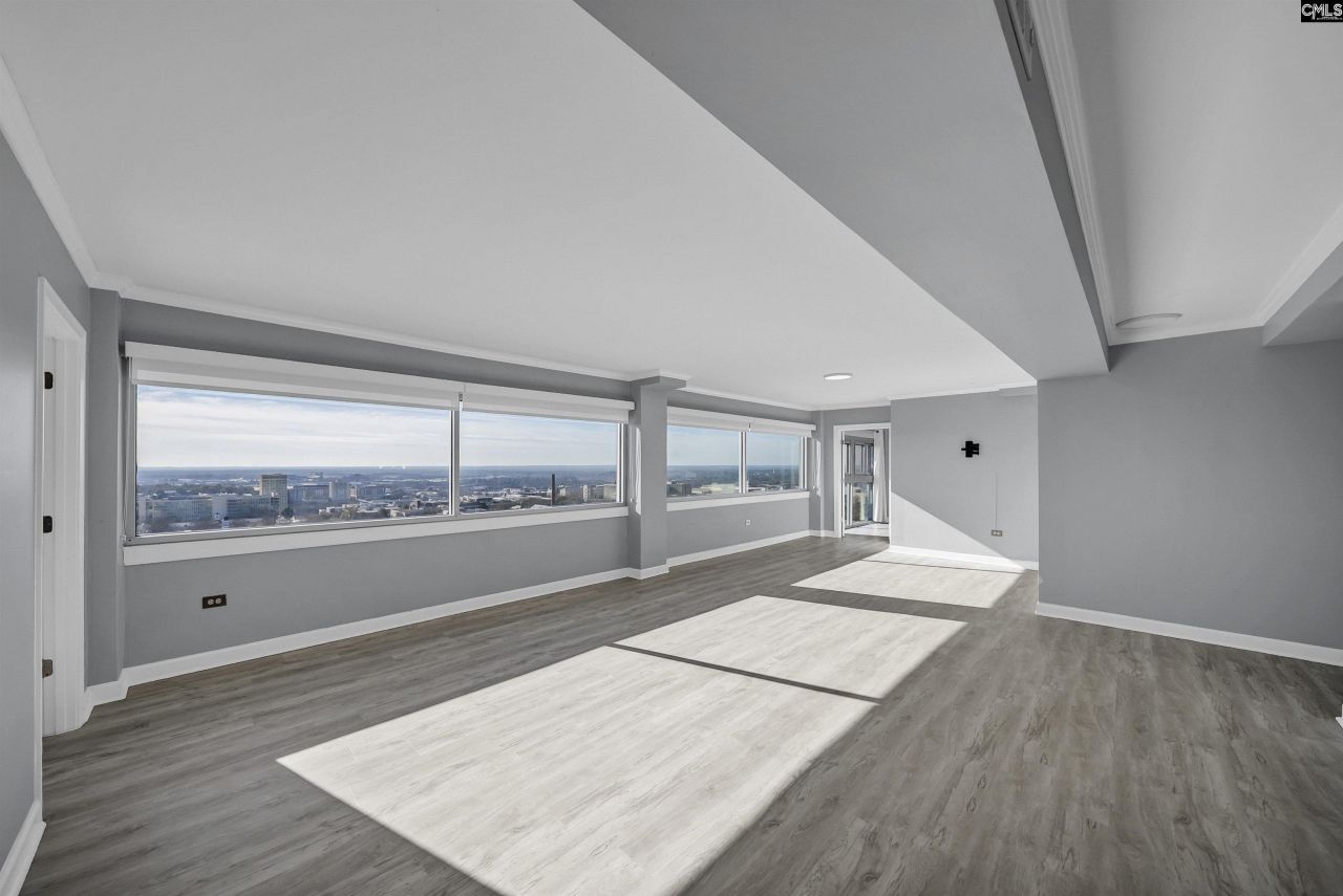 1520 Senate Street  Photo 10