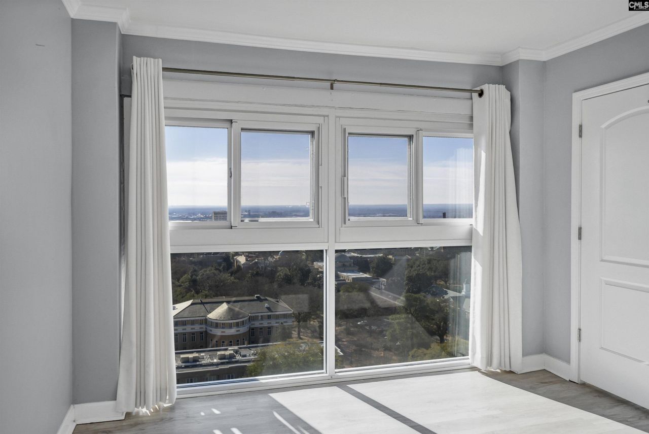 1520 Senate Street  Photo 27